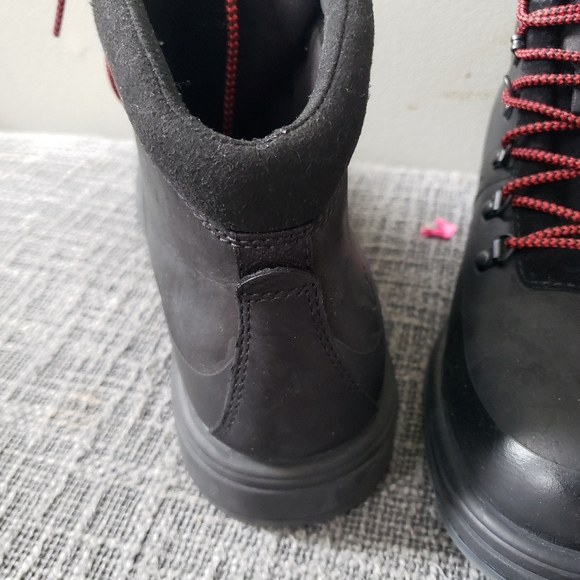 NEW UGG Biltmore Men's Hiker Boots sz 9 - Picture 7 of 7